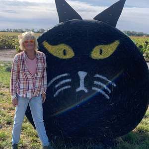 Meet your Posher, Lori